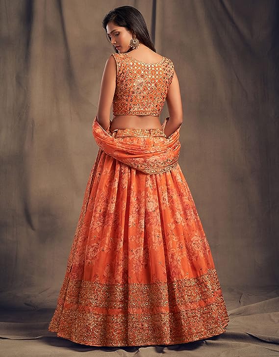 Zeel Clothing Women's Dori & Sequins Embroidered Net Lehenga Choli with  Dupatta (3606-Green-Wedding-Bridal-Latest-New; Free Size) : Amazon.in:  Fashion